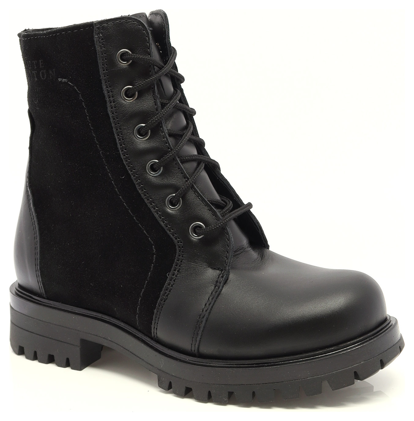 BOTTE LACÉE EN CUIR IMPERMÉABLE-88847