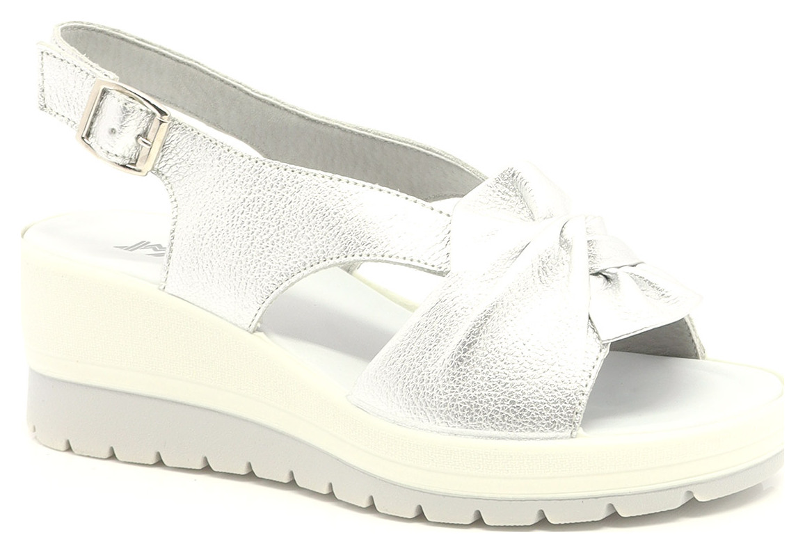 SANDALE-91485
