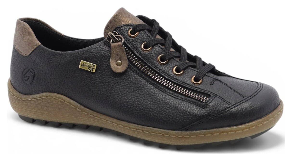 SOULIER SPORT LACÉ AVEC FERMOIR. SEMELLE-93087