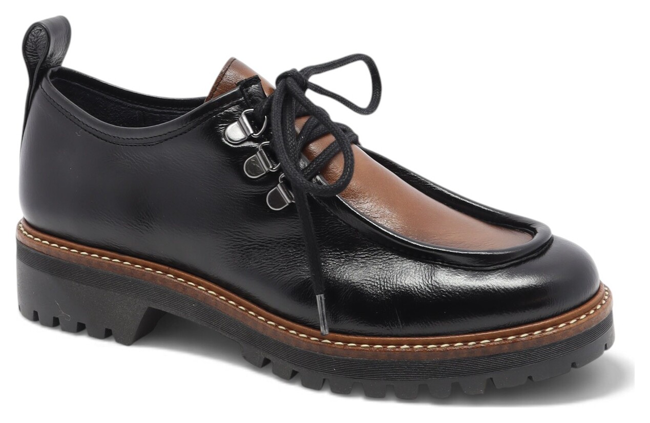 SOULIER LACÉ-93720